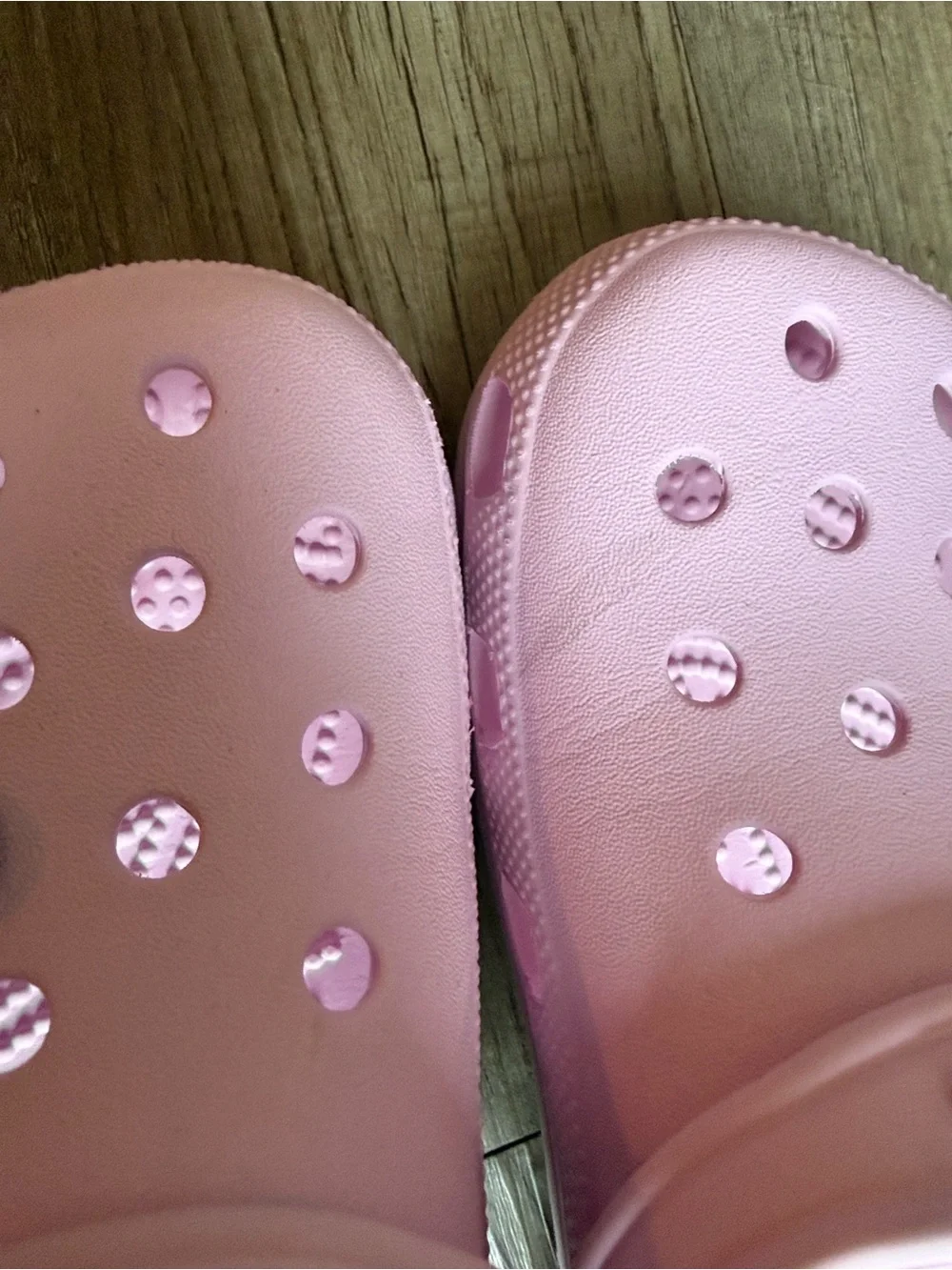 CROCS Kids' Classic Clog in Light Pink with Jibbitz size J5